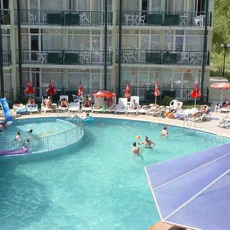 Ξενοδοχείο Sunny Day Club
