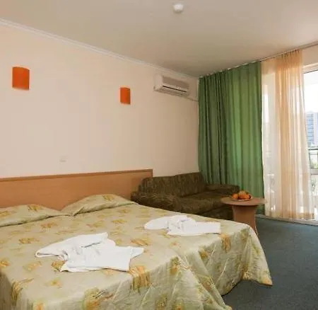 Sunny Day Club Hotel 3*