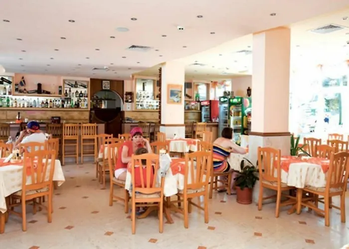 Sunny Day Club Hotell