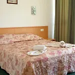 Hotell Sunny Day Club