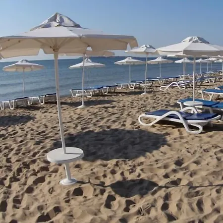 Sunny Day Club Otel 3*