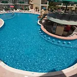 Sunny Day Club